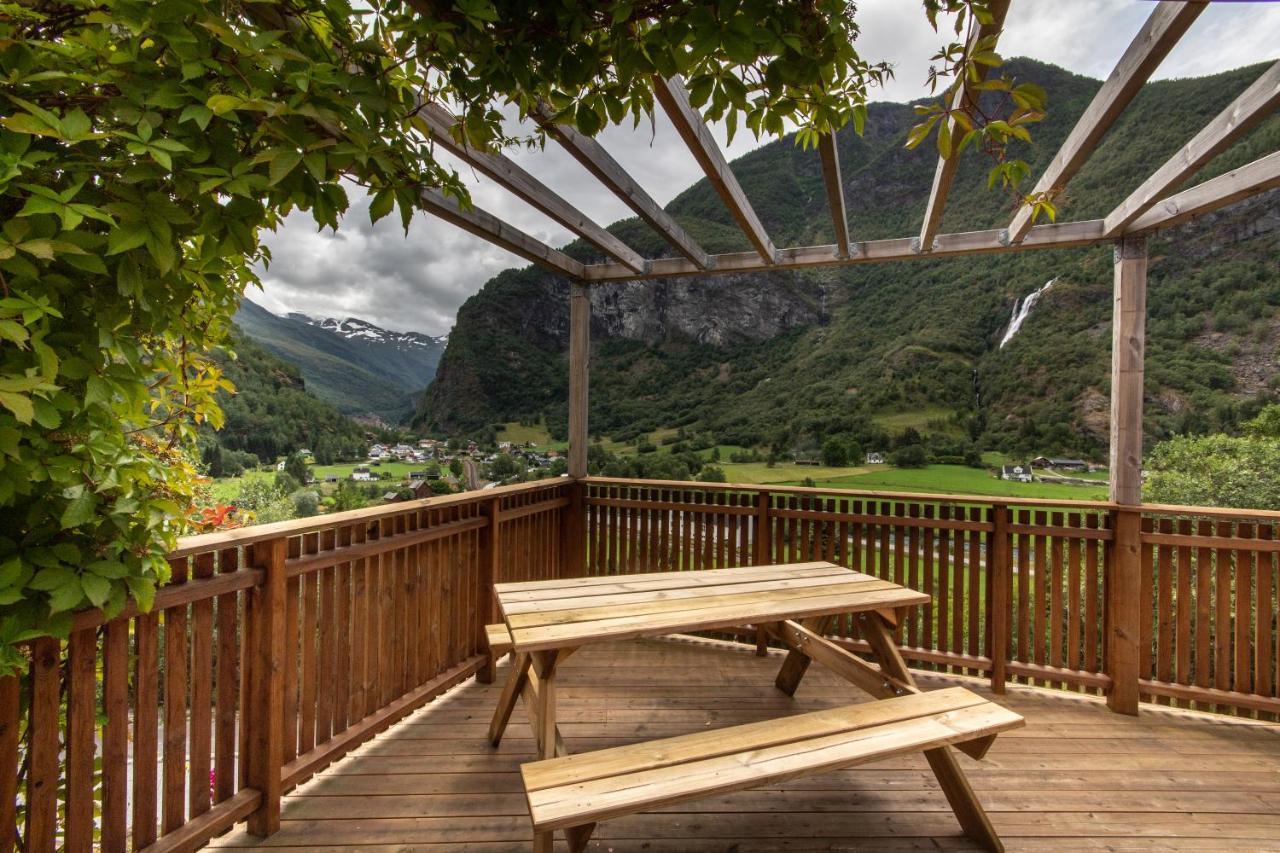 Panoramic Terrace, Huge Rain Shower And Cosy Lofts Flåm Eksteriør bilde